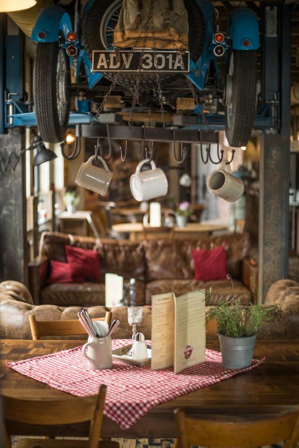 Motorworld Inn Warthausen ภายนอก รูปภาพ